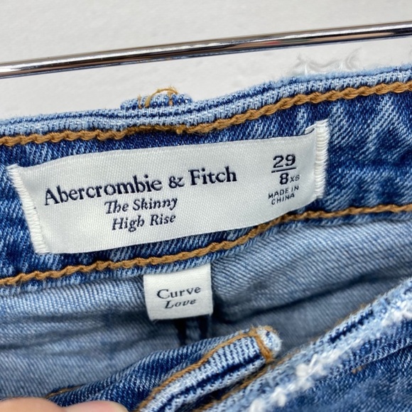 Abercrombie & Fitch The Skinny High Rise Curve Love Jeans 8/29 - Picture 3 of 8